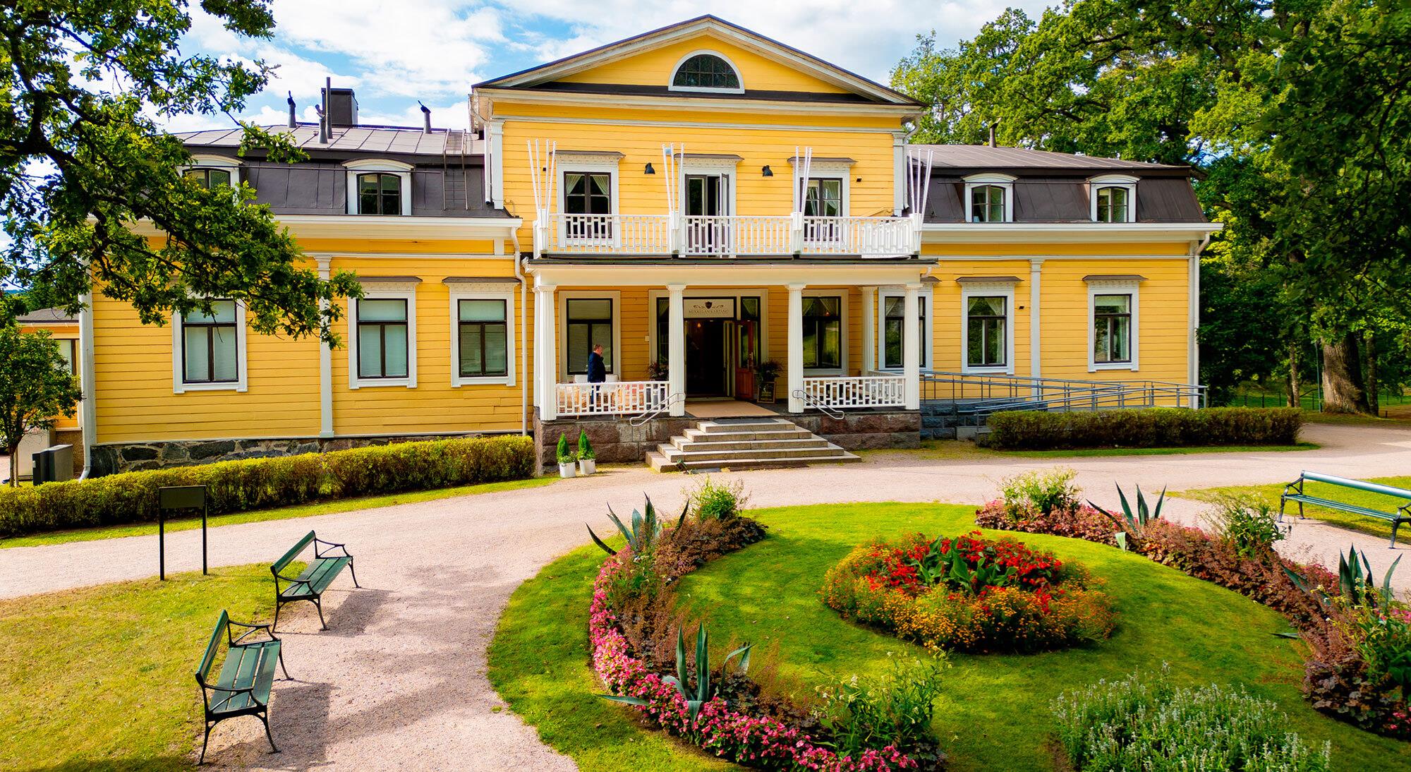 Koulutusviikonloppu Lahden Mukkulan kartanossa